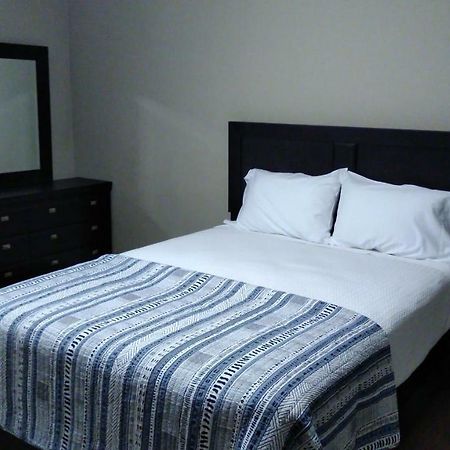 Campbell'S Accommodations Gull Lake Exteriör bild