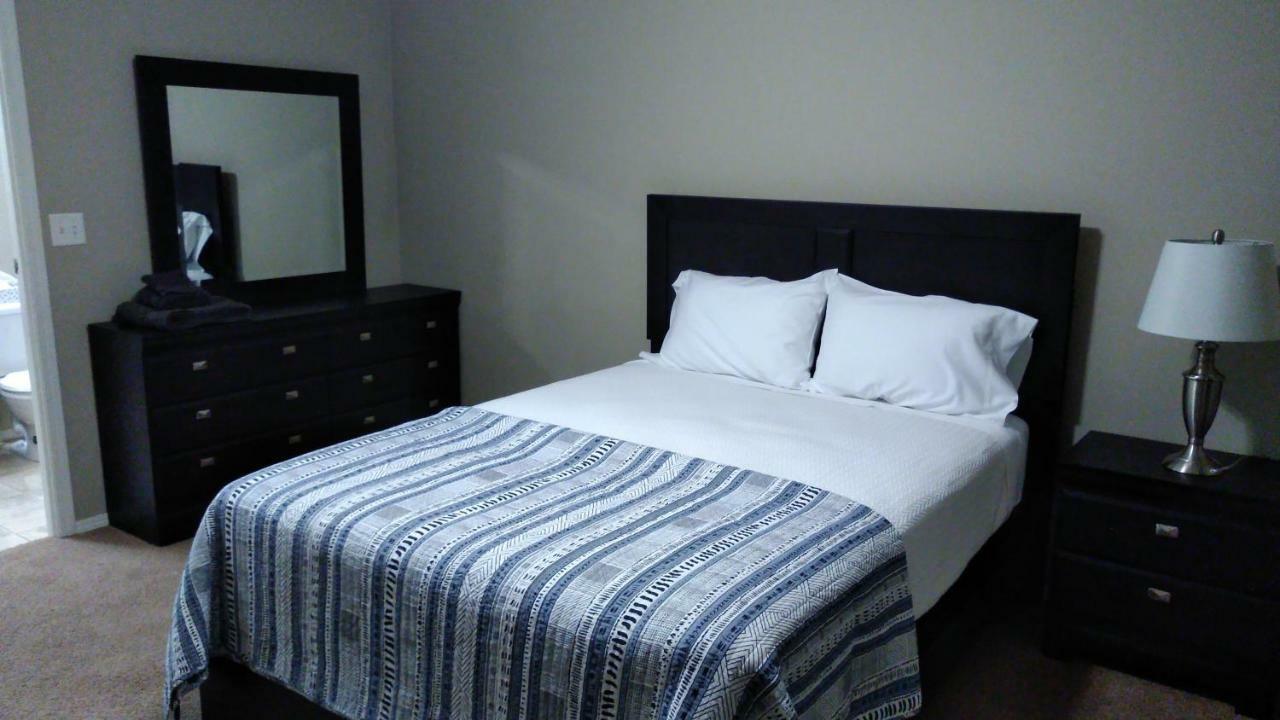 Campbell'S Accommodations Gull Lake Exteriör bild